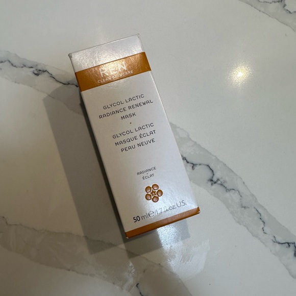 REN GLYCOL LACTIC RADIANCE RENEWAL MASK - Picture 2 of 4